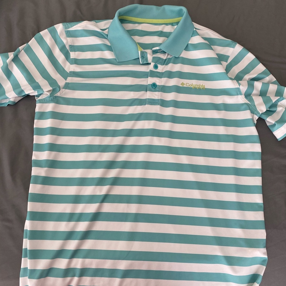 Columbia PFG collard shirt